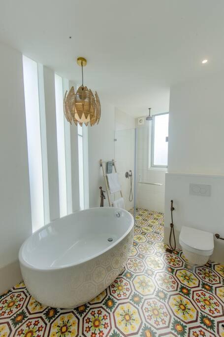Presidential Luxury Villa Anjuna With Pvt Pool & Bathtub, Most Prime Location Eksteriør billede