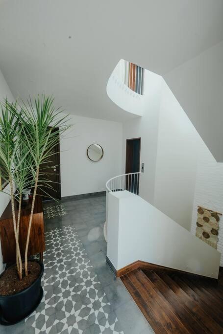 Presidential Luxury Villa Anjuna With Pvt Pool & Bathtub, Most Prime Location Eksteriør billede